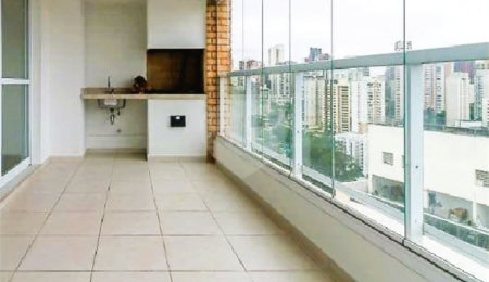 Apartamento à venda com 3 quartos, sendo 1 suíte,  em Morumbi, São Paulo, SP