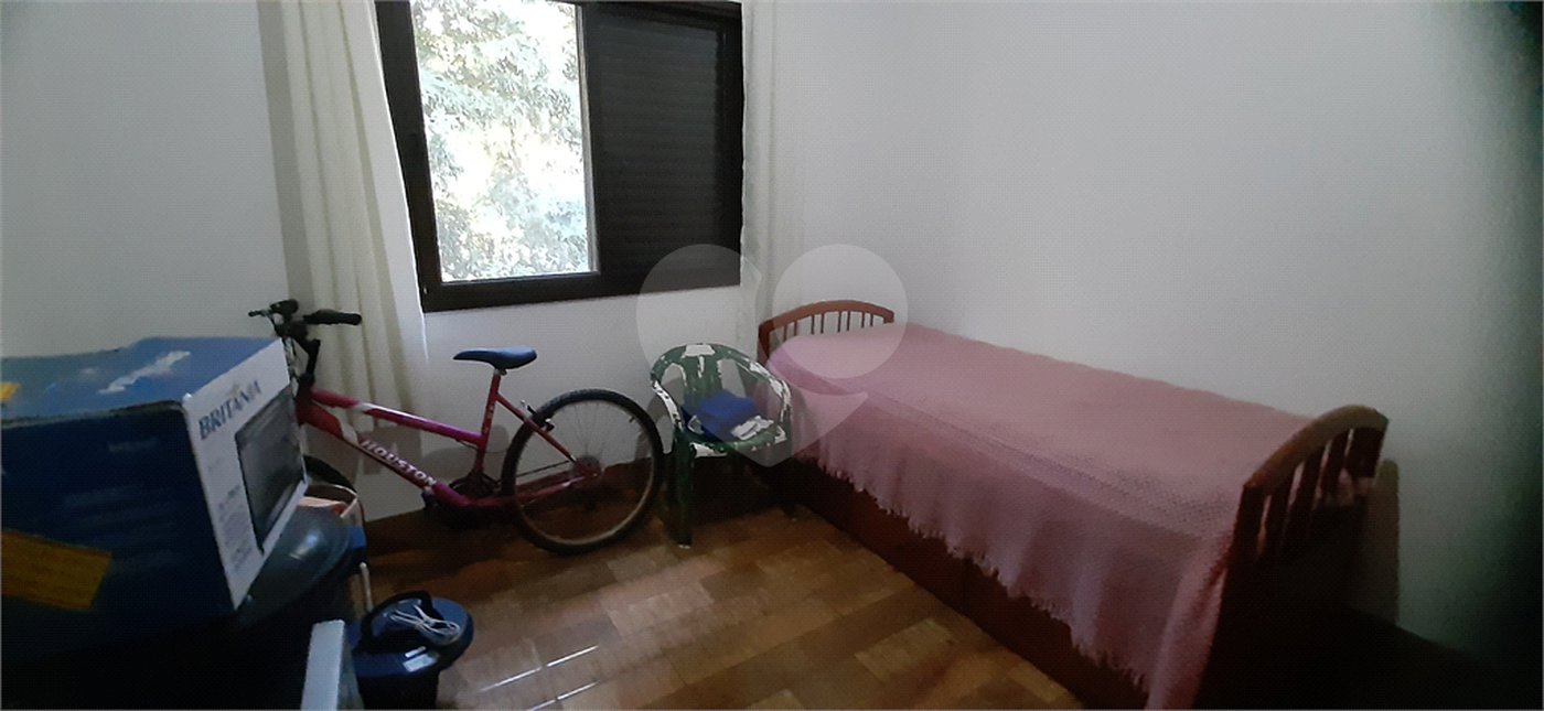 Casa à venda com 3 quartos, sendo 1 suíte, no condomínio Sausalito, Mairiporã - SP