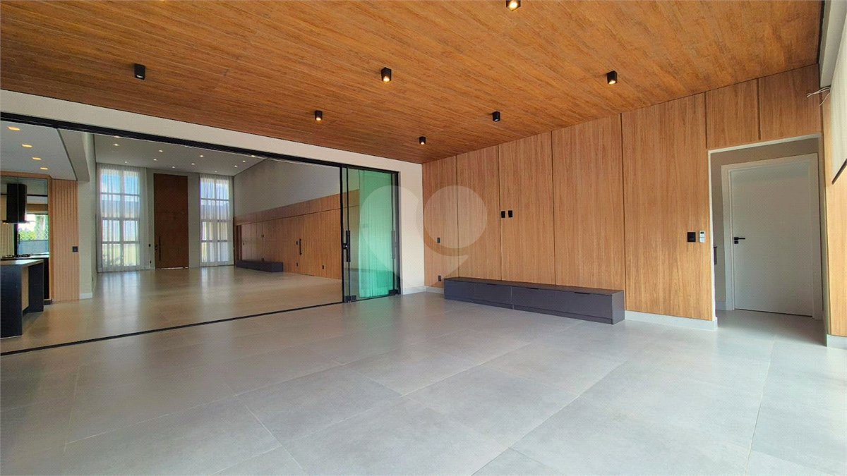 Casa à venda com 4 suítes no condomínio Residencial Saint Patrick, Sorocaba - SP
