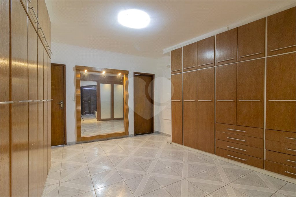 Sobrado à venda com 3 quartos, sendo 1 suíte, em Tremembé, São Paulo, SP