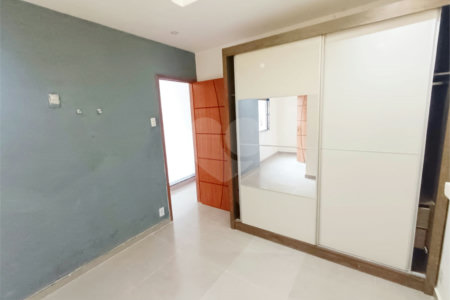 Casa de Vila à venda com 3 quartos, sendo 1 suíte, em Praça da Bandeira, Rio de Janeiro, RJ