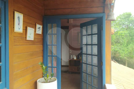 Casa à venda com 7 quartos, sendo 3 suítes, em Fazenda Marajoara, Campo Limpo Paulista, SP