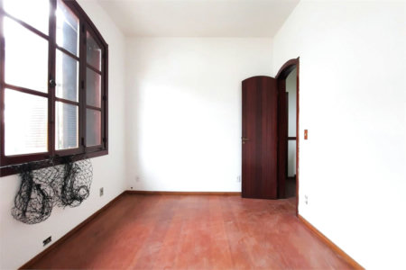 Casa à venda com 4 quartos, sendo 1 suíte, em Maracanã, Rio de Janeiro, RJ