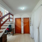 Casa à venda com 4 suítes no condomínio Monte Belo, Salto - SP