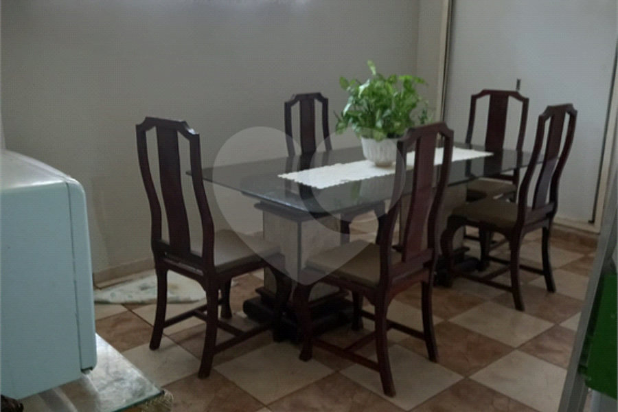 Sobrado à venda com 5 quartos, sendo 2 suítes, em Parada Inglesa, São Paulo, SP