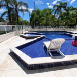 Apartamento com 2 dormitórios à venda, 65 m² por R$ 424.000,00 - Vila Júlia - Guarujá/SP