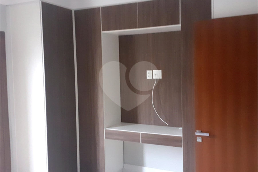 Sobrado à venda com 2 quartos em Santana, São Paulo, SP