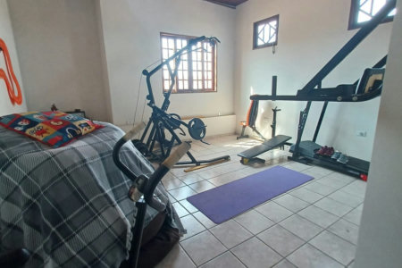 Casa à venda com 3 quartos, sendo 1 suíte, em Jardim Rosana, Guarulhos, SP