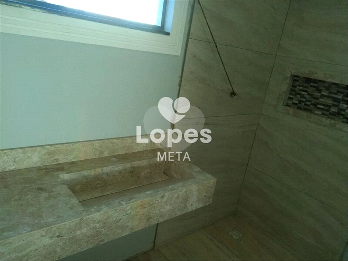 Casa à venda com 3 quartos, sendo 2 suítes, em Jardim Santa Júlia, São José dos Campos, SP