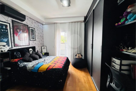 Casa à venda com 4 quartos, sendo 2 suítes, no condomínio Carmen Blanco, Sorocaba - SP