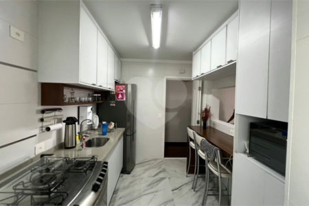 Apartamento à venda com 3 quartos em Jardim Esmeralda, São Paulo, SP