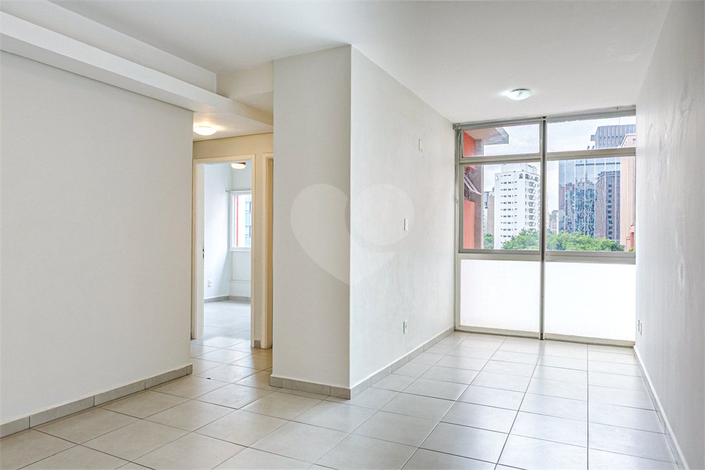Apartamento à venda com 2 quartos, sendo 1 suíte, em Jardim Paulista, São Paulo, SP