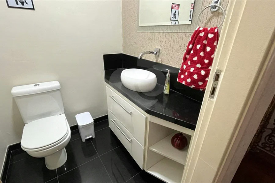 Casa Térrea à venda com 3 quartos, sendo 1 suíte,  em Jardim Franca, São Paulo, SP
