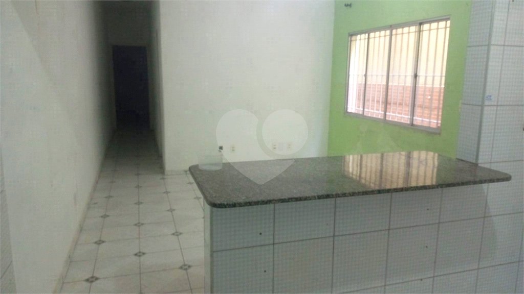 Sobrado à venda com 3 quartos, sendo 1 suíte, em Tremembé, São Paulo, SP