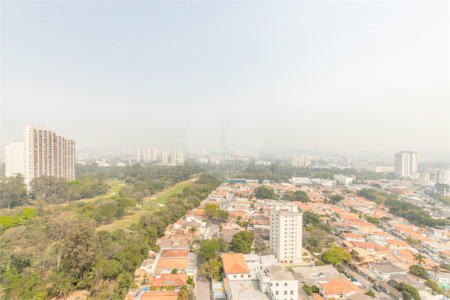 Apartamento à venda com 3 suítes em Jardim Marajoara, São Paulo, SP