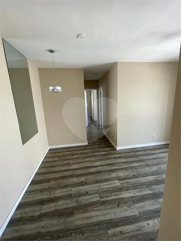 Apartamento à venda com 2 quartos, sendo 1 suíte, em Quarta Parada, São Paulo, SP