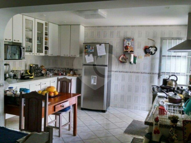 Casa de Vila à venda com 3 quartos, sendo 1 suíte, em Vila Aurora (zona Norte), São Paulo, SP