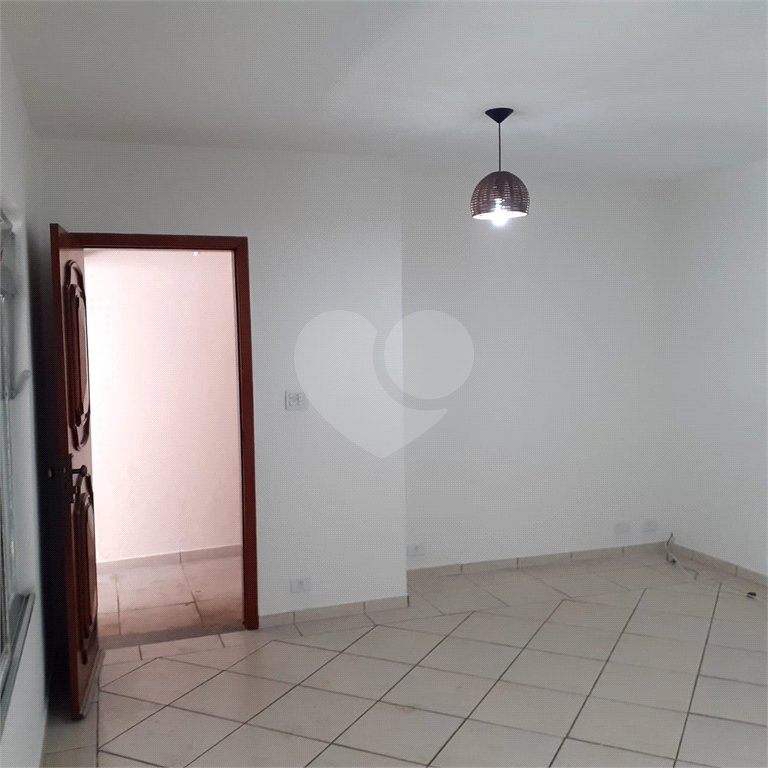 Casa Térrea à venda com 3 quartos, sendo 1 suíte, em Santana, São Paulo, SP