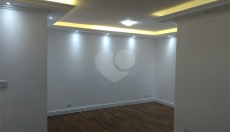 Apartamento à venda com 3 quartos, sendo 1 suíte,  em Perdizes, São Paulo, SP
