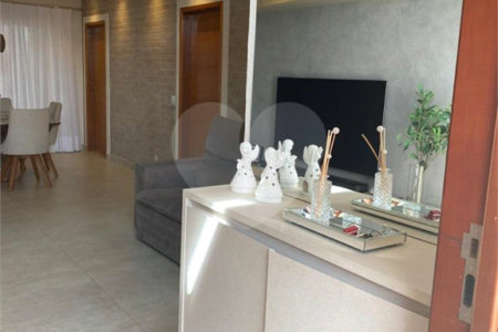 Casa à venda com 3 quartos, sendo 1 suíte, no condomínio Residencial Nova Aliança, Ribeirão Preto - SP