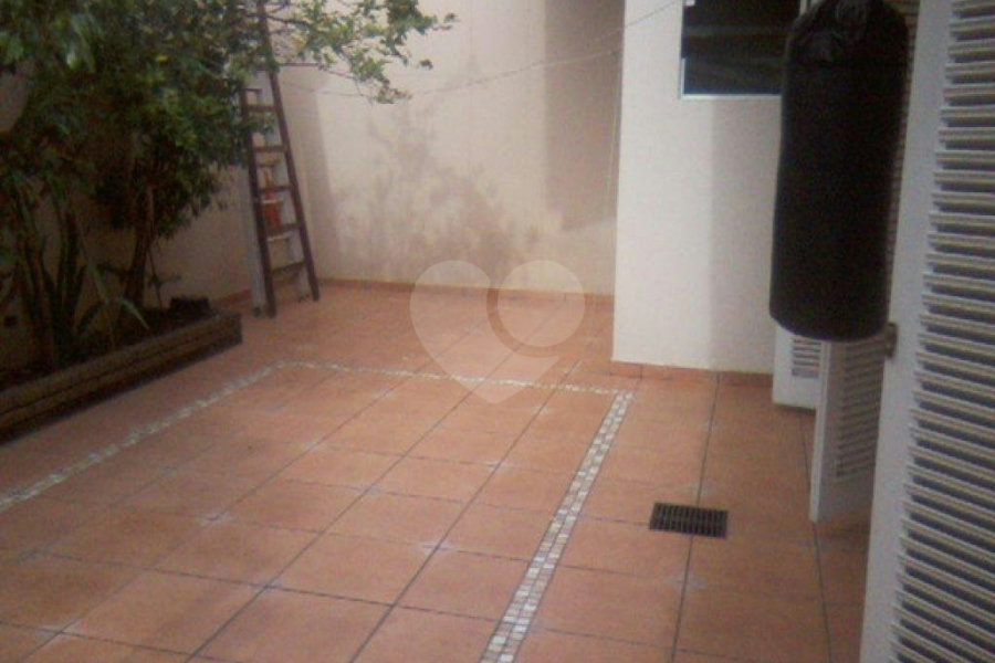 Sobrado à venda com 5 quartos, sendo 1 suíte, em Imirim, São Paulo, SP