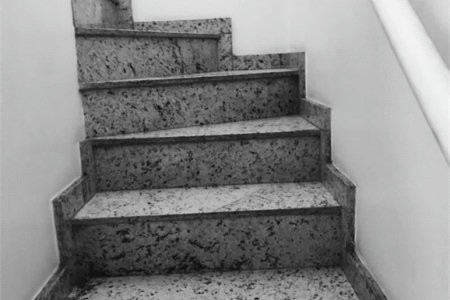 Sobrado à venda com 4 quartos, sendo 1 suíte, em Jardim Monte Kemel, São Paulo, SP