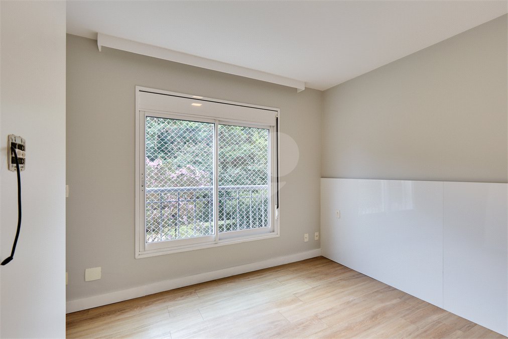 Apartamento à venda com 4 quartos, sendo 3 suítes, em Granja Julieta, São Paulo, SP