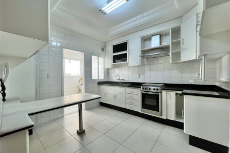 Apartamento à venda com 3 quartos, sendo 1 suíte, em Parque Campolim, Sorocaba, SP