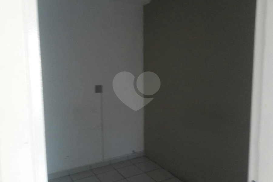 Sobrado à venda com 15 quartos, sendo 3 suítes, em Tucuruvi, São Paulo, SP