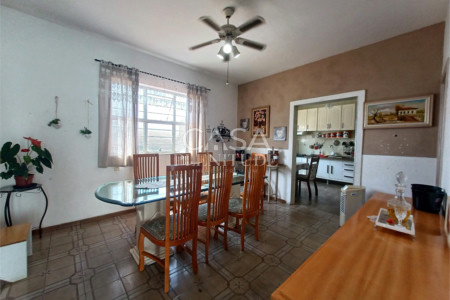 Casa à venda com 4 quartos em Vila Trujillo, Sorocaba, SP