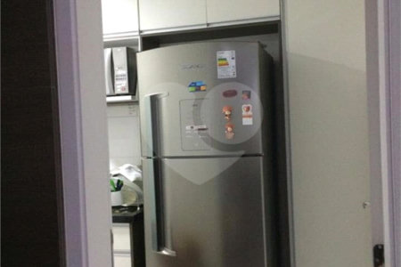 Apartamento à venda com 3 quartos, sendo 1 suíte, em Parque Reboucas, São Paulo, SP