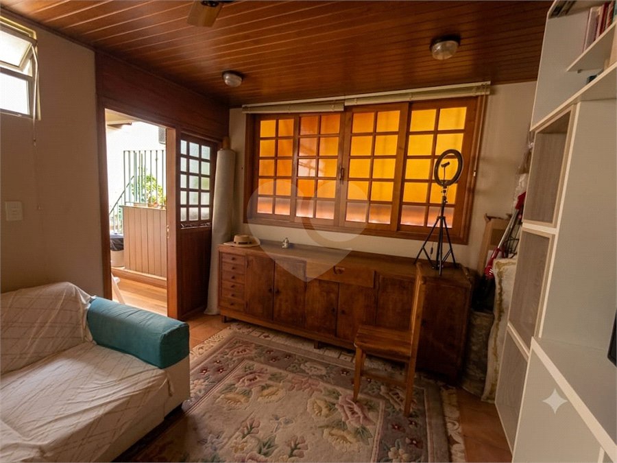 Casa à venda com 4 quartos, sendo 1 suíte,  em Tijuca, Rio de Janeiro, RJ