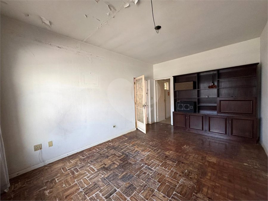 Casa à venda com 3 quartos, sendo 1 suíte, no Centro, Itapetininga, SP