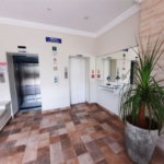 Apartamento Reformado com 1 Dormitório à Venda na Enseada – Guarujá
