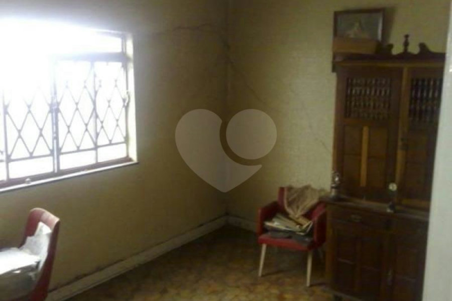 Sobrado à venda com 3 quartos em Parada Inglesa, São Paulo, SP