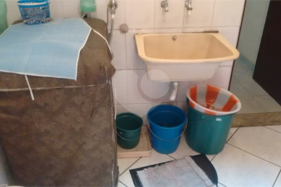 Sobrado à venda com 3 quartos, sendo 1 suíte, em Vila Galvão, Guarulhos, SP