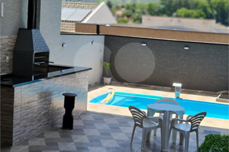 Casa para alugar com 4 suítes em Jardim Maristela, Atibaia, SP