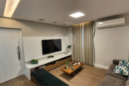 Apartamento à venda com 3 quartos, sendo 1 suíte, em Jardim Adhemar de Barros, São Paulo, SP