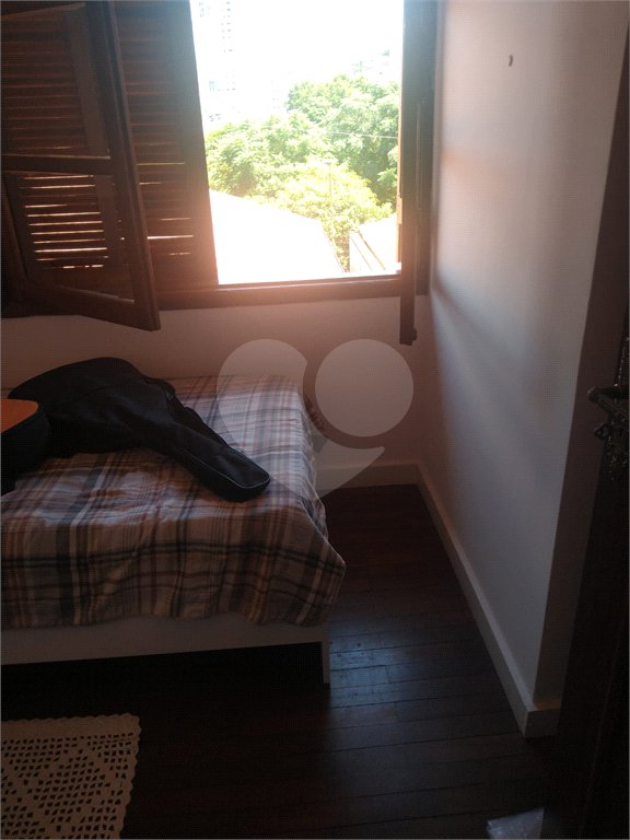 Sobrado à venda com 3 quartos, sendo 1 suíte, em Vila Gustavo, São Paulo, SP
