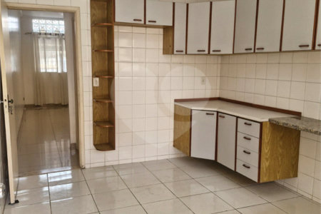 Sobrado à venda ou para alugar com 2 quartos em Cidade Dutra, São Paulo, SP