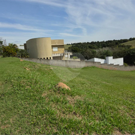 Terreno à venda no condomínio Village Ipanema 1, Araçoiaba da Serra - SP