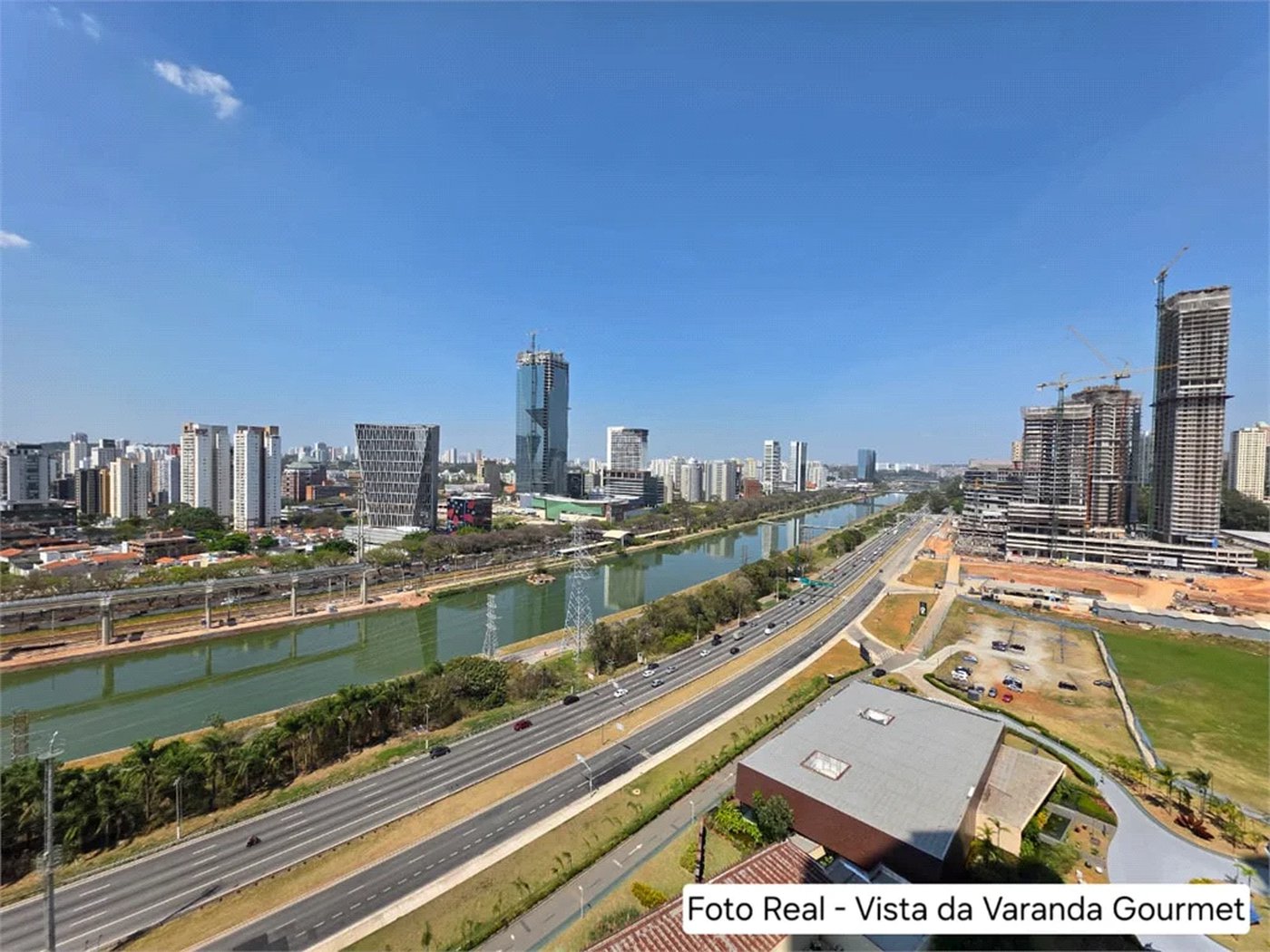 Apartamento à venda com 4 suítes em Jardim Morumbi, São Paulo, SP