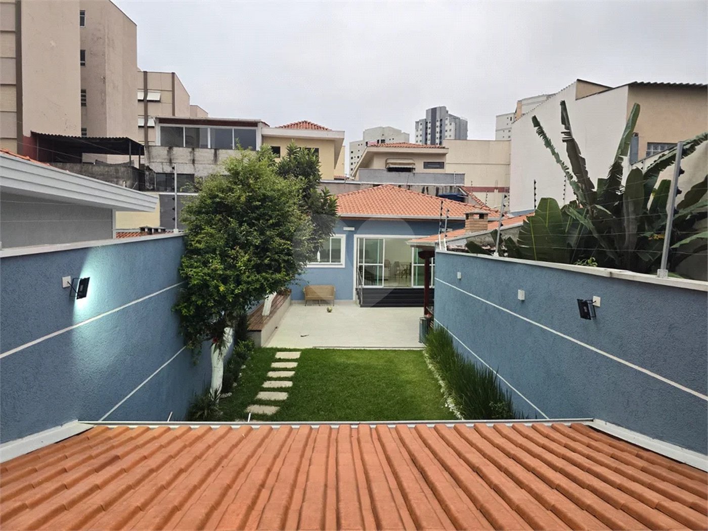 Casa à venda com 3 quartos, sendo 1 suíte, em Santa Teresinha, São Paulo, SP