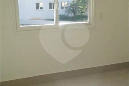 Casa à venda com 4 suítes no condomínio Vila Panorama, Indaiatuba - SP