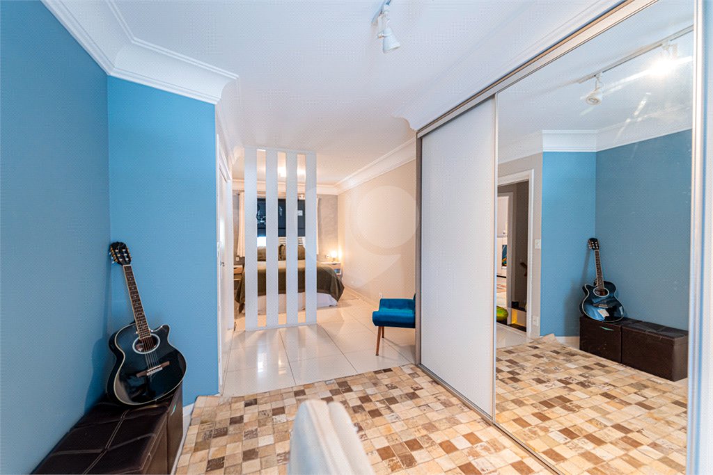 Sobrado à venda com 2 quartos, sendo 1 suíte, em Chácara Santo Antônio, São Paulo, SP