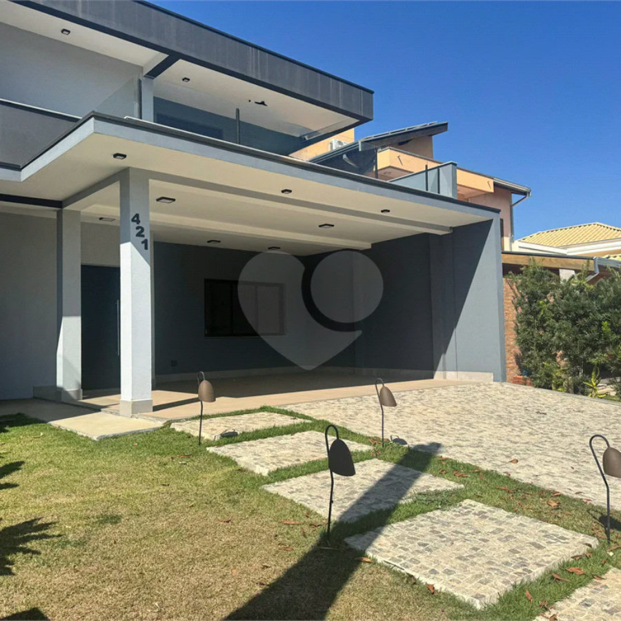 Casa à venda com 3 suítes no condomínio Real Park, Sumaré - SP