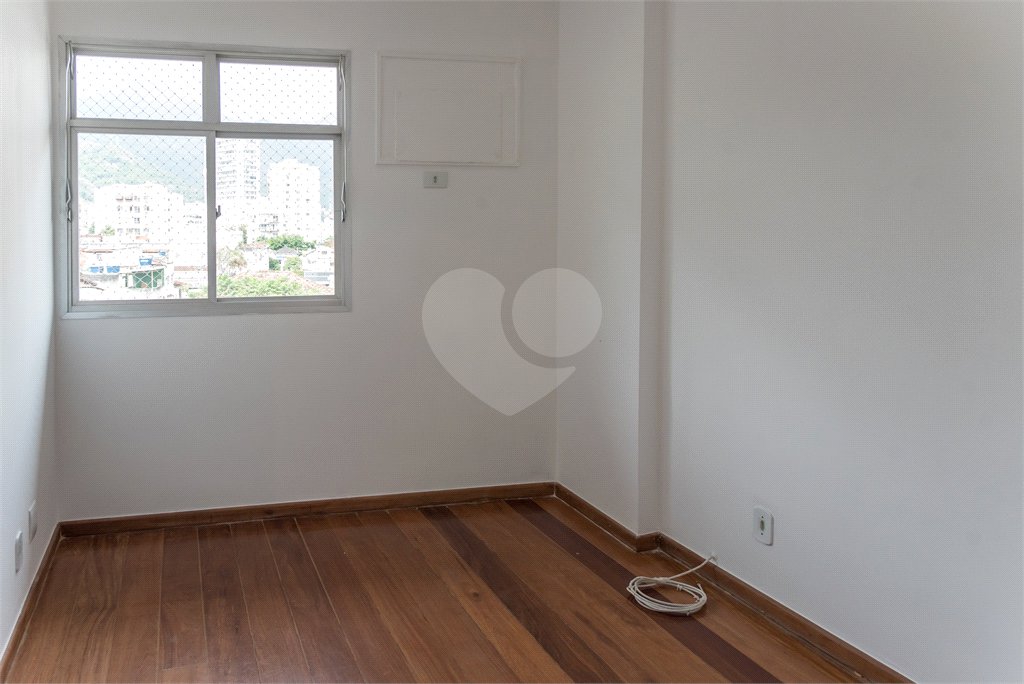 Apartamento à venda com 3 quartos, sendo 1 suíte, em Tijuca, Rio de Janeiro, RJ