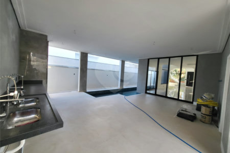 Casa à venda com 4 suítes no condomínio Alphaville Nova Esplanada 3, Votorantim - SP