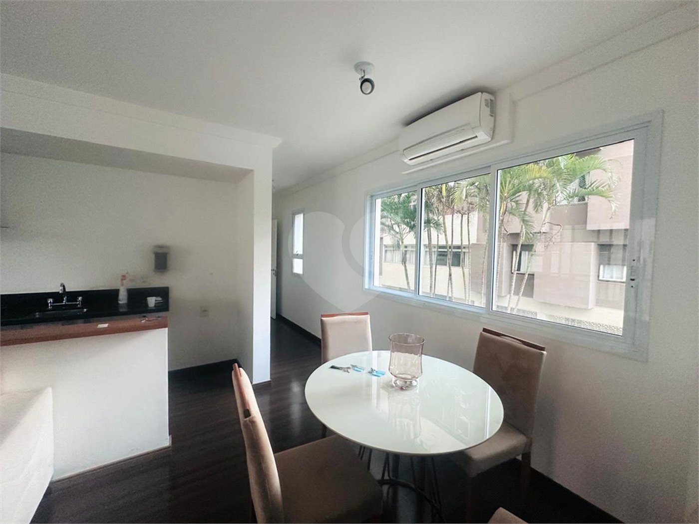 Apartamento à venda com 2 quartos, sendo 1 suíte, em Vila Clementino, São Paulo, SP