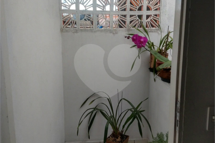 Sobrado à venda com 2 quartos em Tremembé, São Paulo, SP